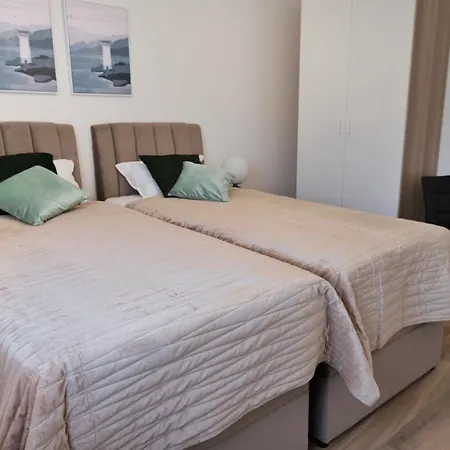 Apartamento Janie - With Pool Splitska